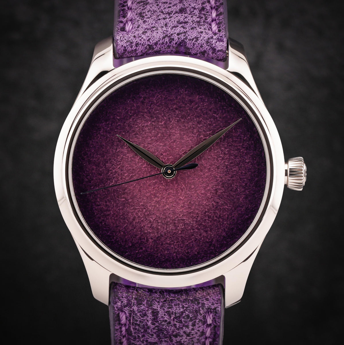 H.Moser & Cie Endeavour Centre Seconds Concept Purple Enamel