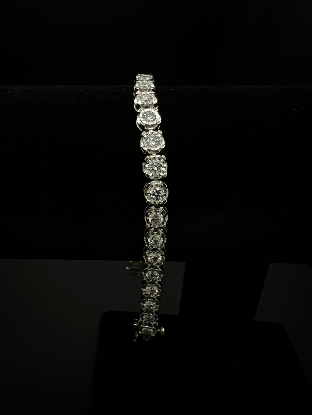 Bracelet 4-Prong Setting 5 CTW, 7 CTW and 10 CTW