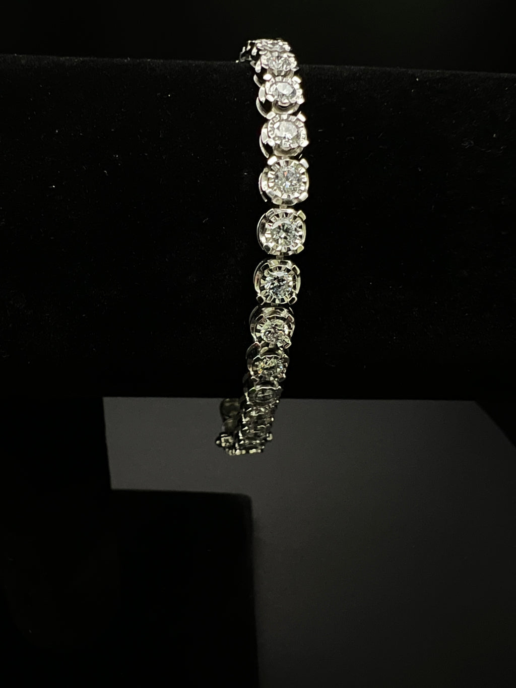 Bracelet 4-Prong Setting 5 CTW, 7 CTW and 10 CTW