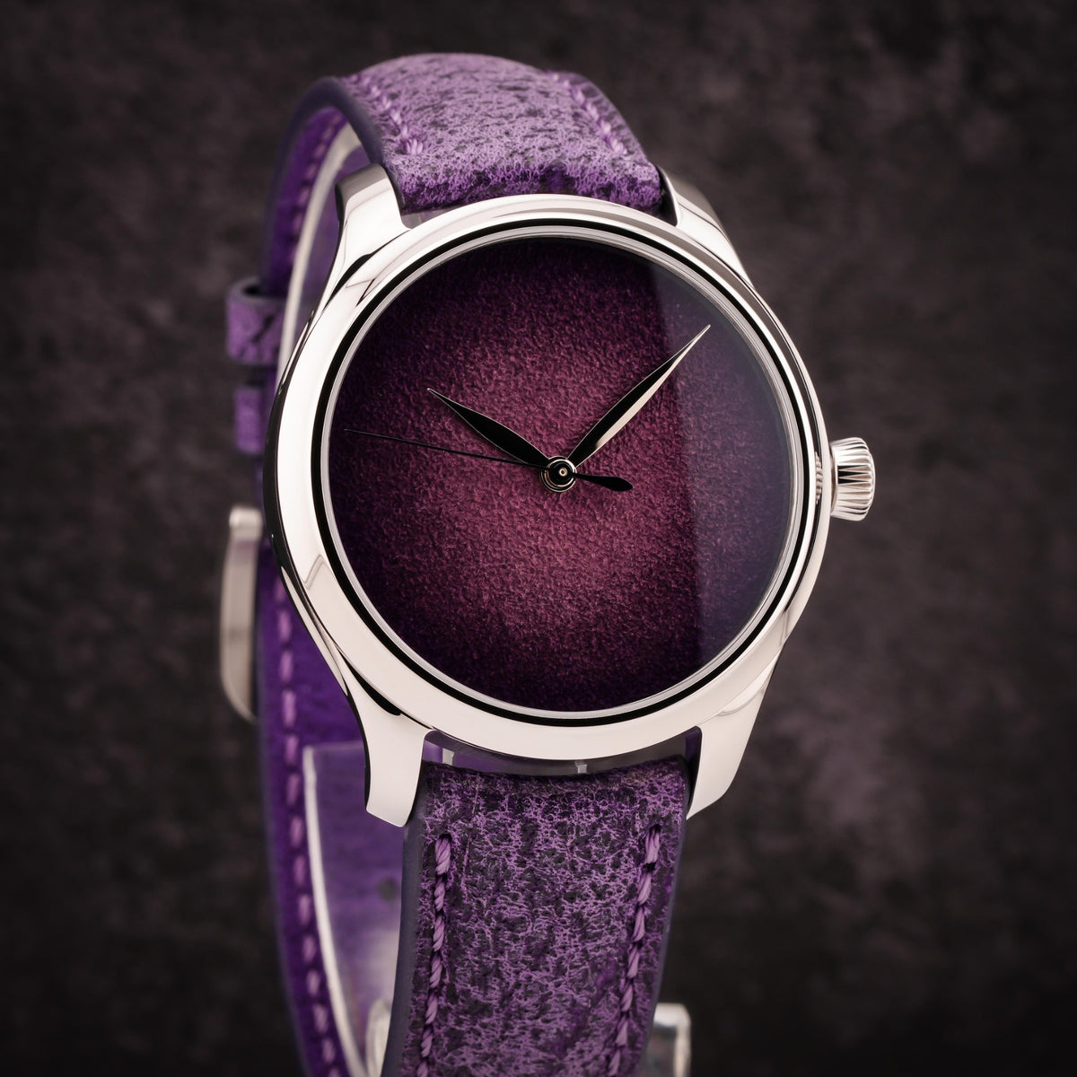 H.Moser & Cie Endeavour Centre Seconds Concept Purple Enamel