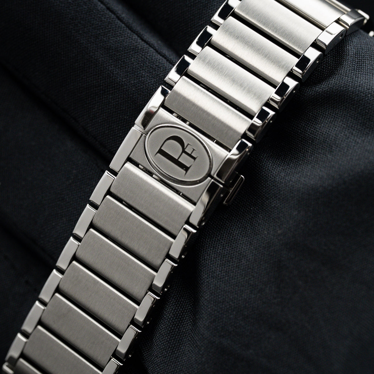 Parmigiani Fleurier Tonda PF Chronograph PFC917-1020001-100182, 40mm Steel and Platinum, Mineral Blue